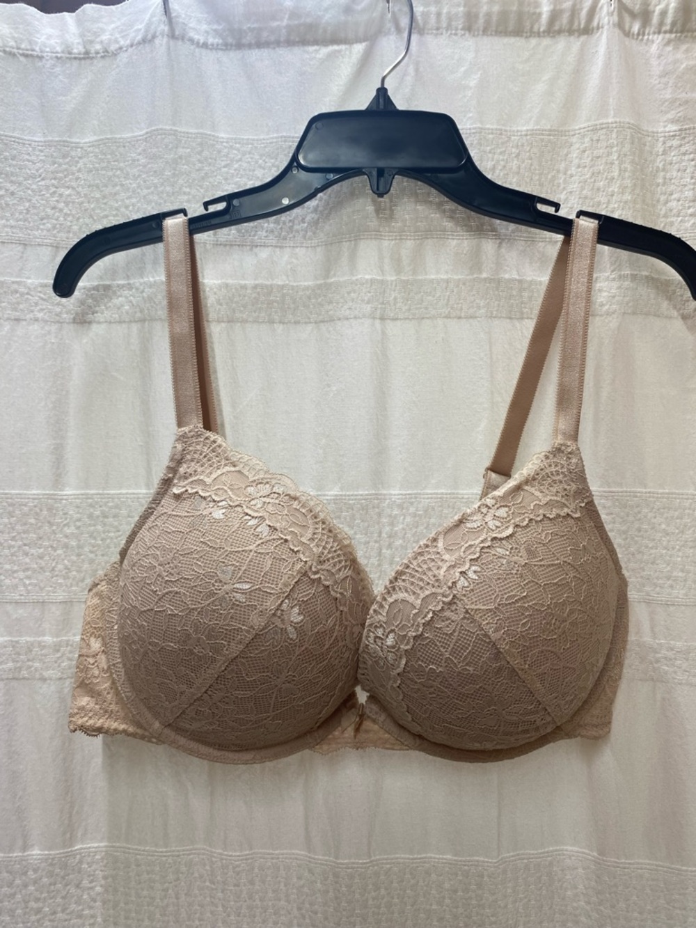 torrid Nude Lace Plunge Bra with Floral Overlay